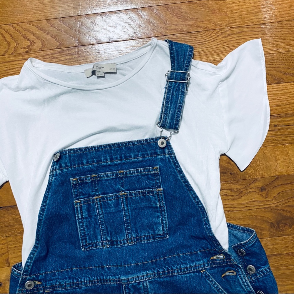 LOFT Crew Neck with Ruffle Sleeve Top - Picture 2 of 6